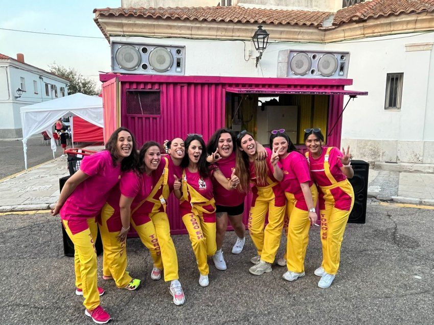 Ropa para peñas