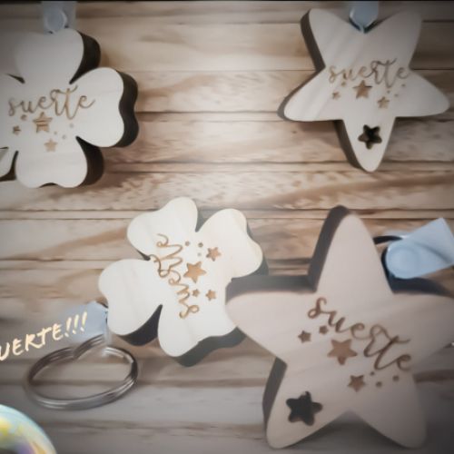 Llavero de madera personalizado